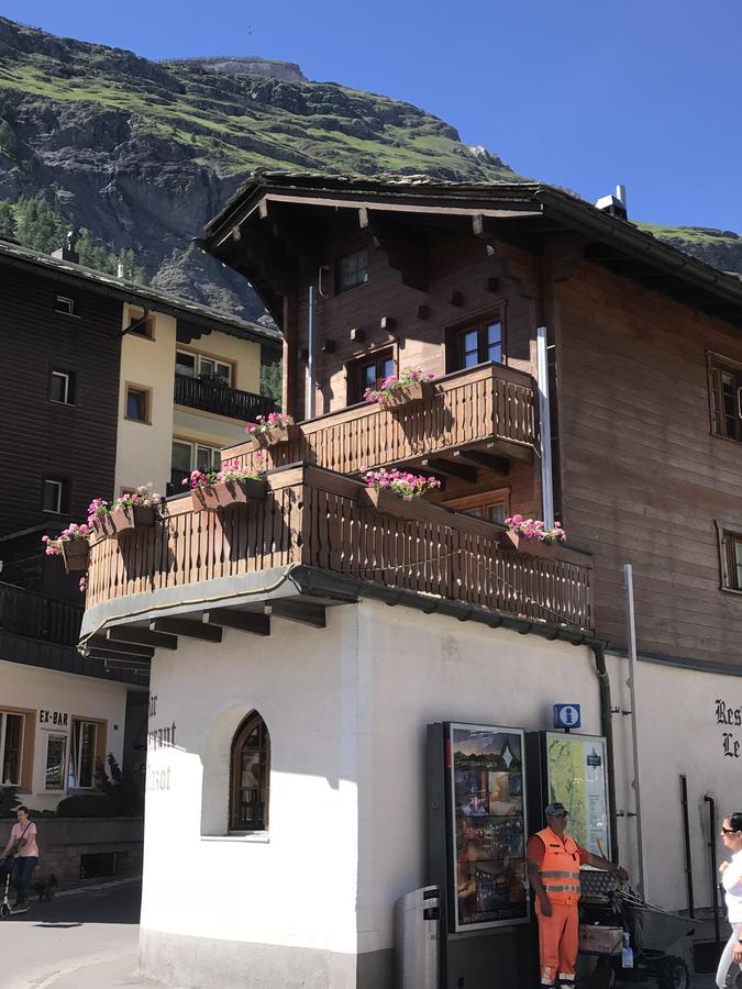 Mazot Zermatt Hotel Bagian luar foto
