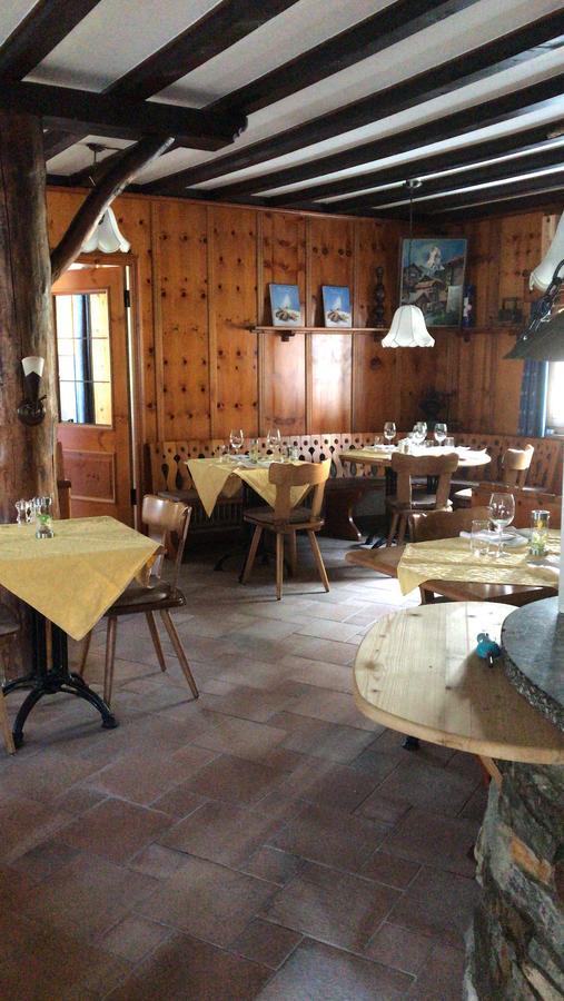 Mazot Zermatt Hotel Bagian luar foto