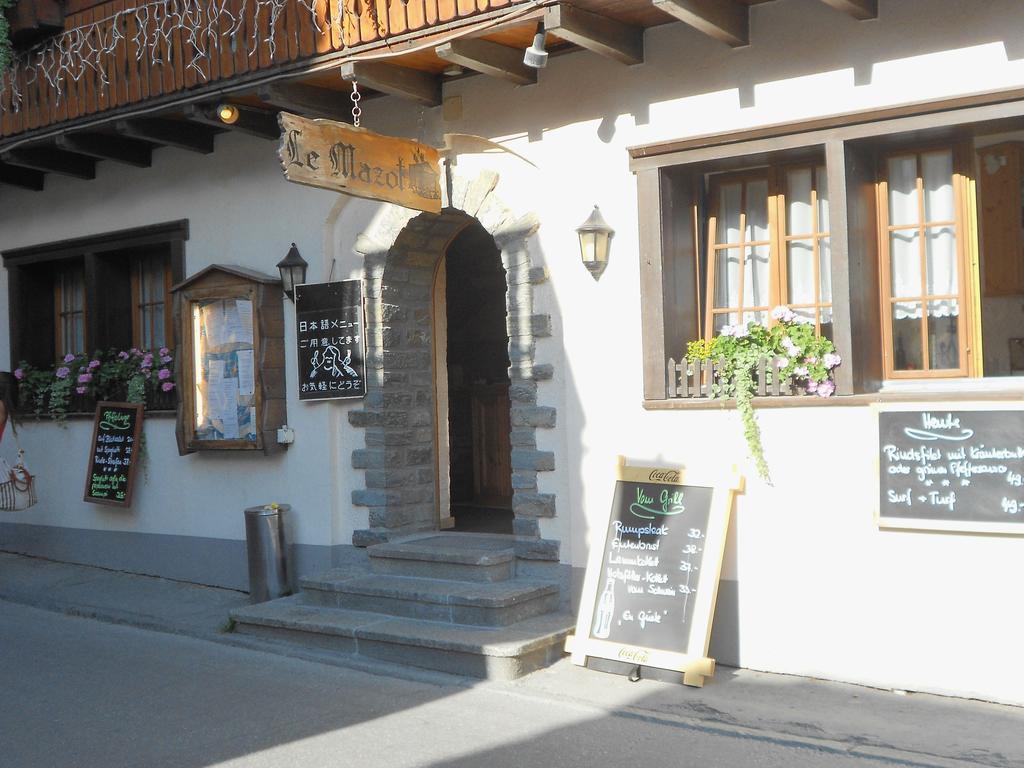 Mazot Zermatt Hotel Bagian luar foto
